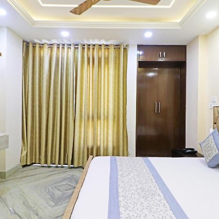 Hotel Samrat Residency 10 Mints Walking Distance Nizamuddin Railway Station New Delhi Eksteriør bilde