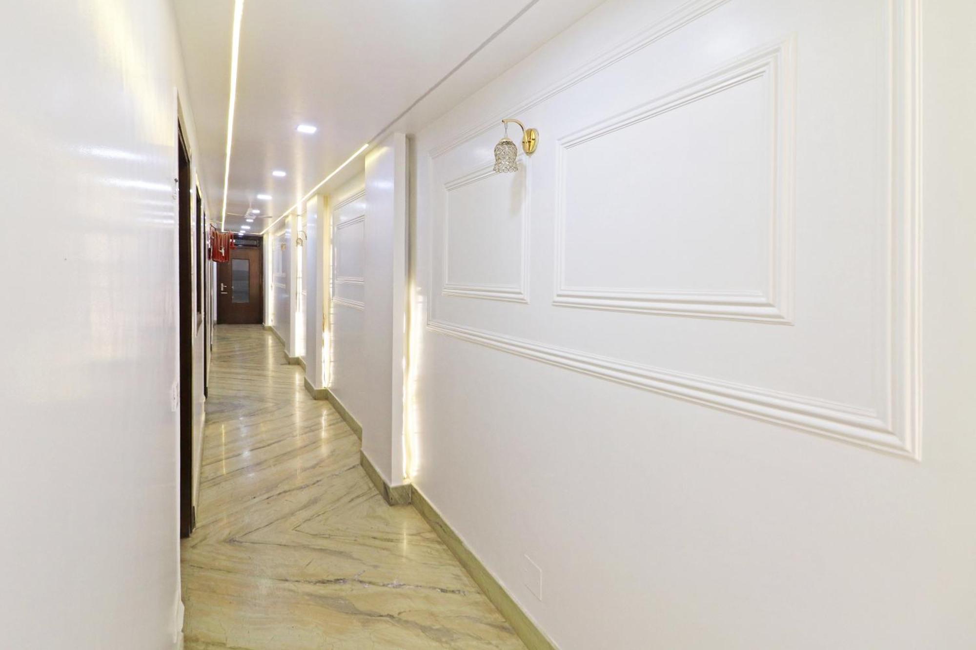Hotel Samrat Residency 10 Mints Walking Distance Nizamuddin Railway Station New Delhi Eksteriør bilde