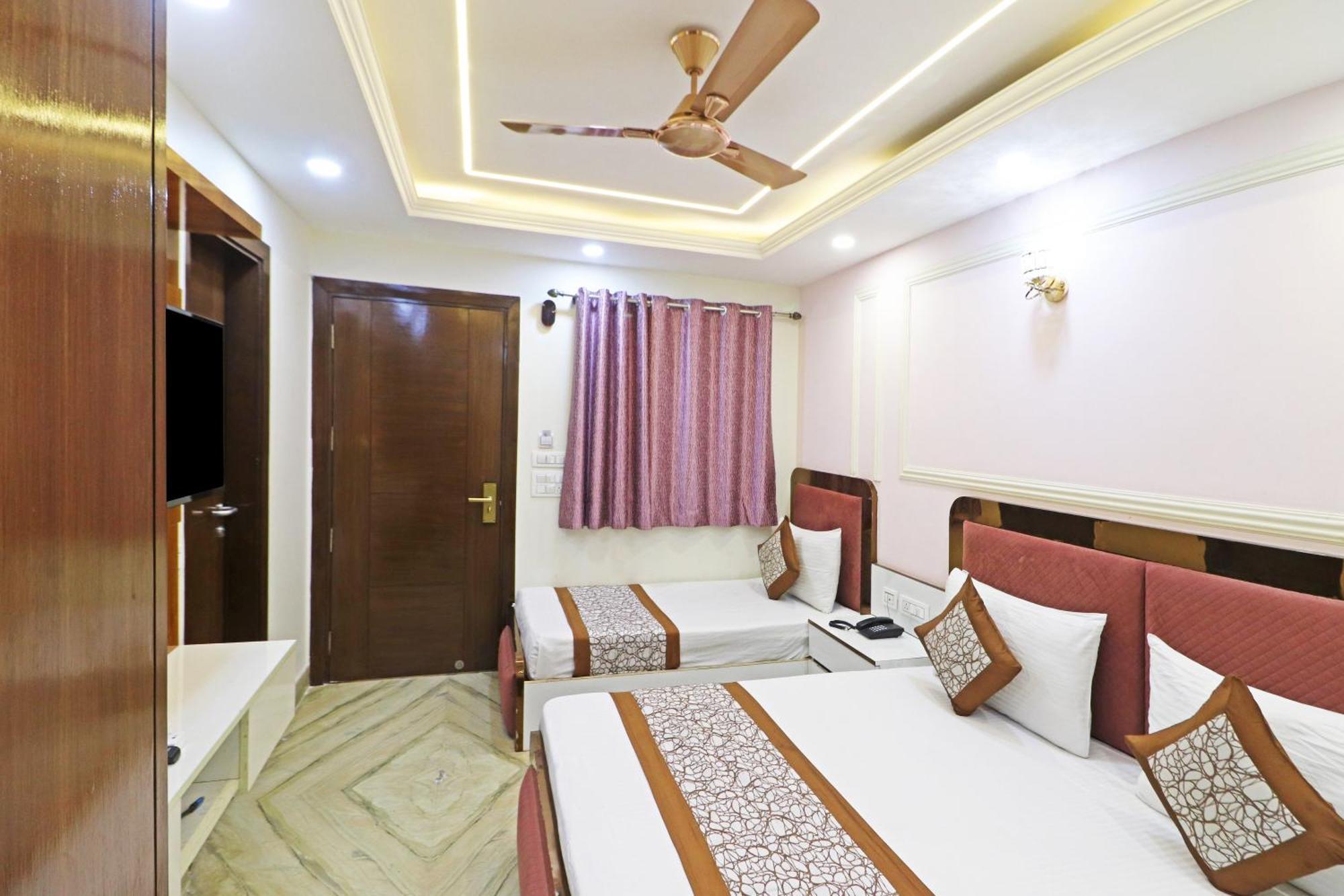 Hotel Samrat Residency 10 Mints Walking Distance Nizamuddin Railway Station New Delhi Eksteriør bilde