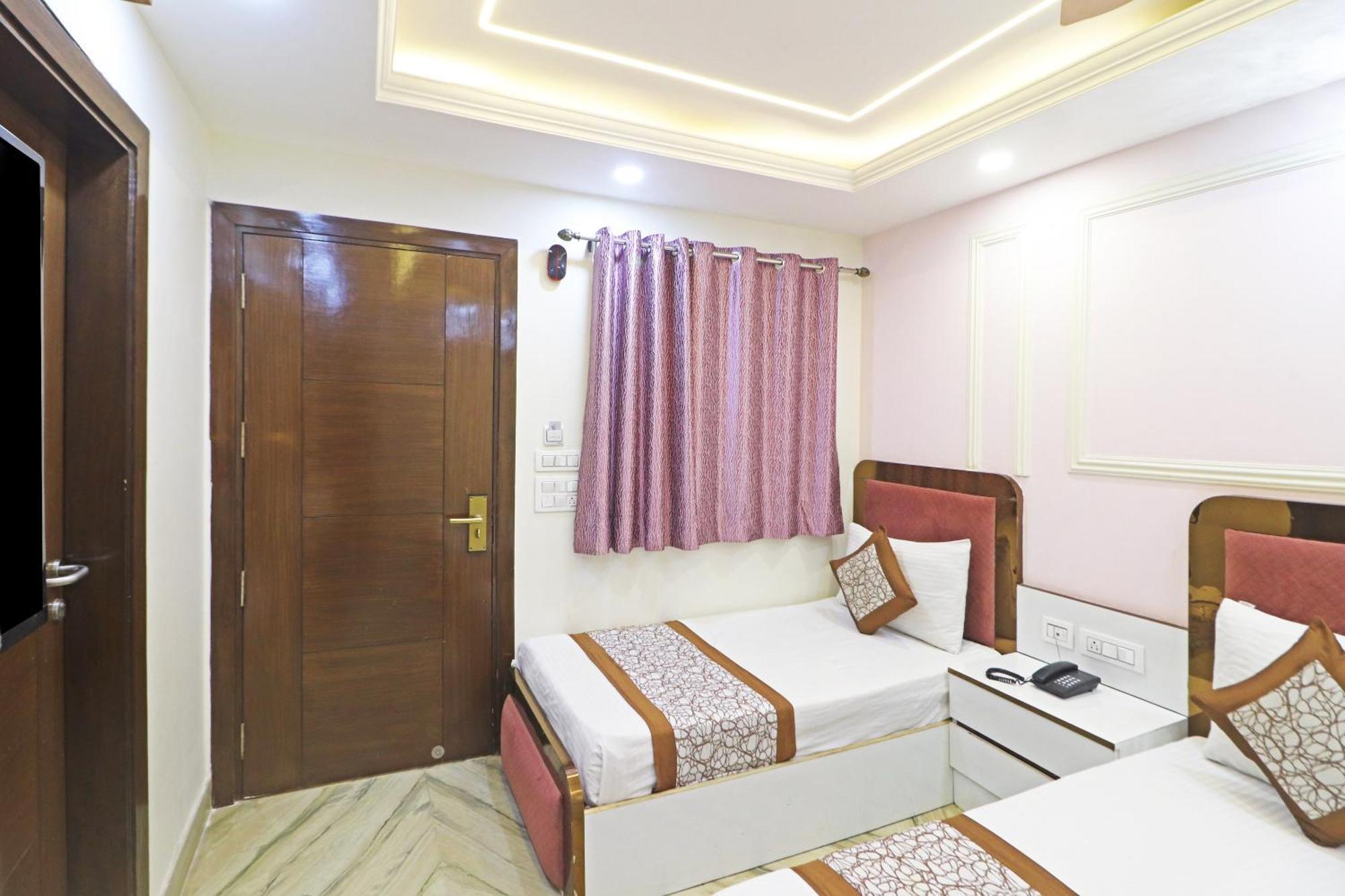 Hotel Samrat Residency 10 Mints Walking Distance Nizamuddin Railway Station New Delhi Eksteriør bilde