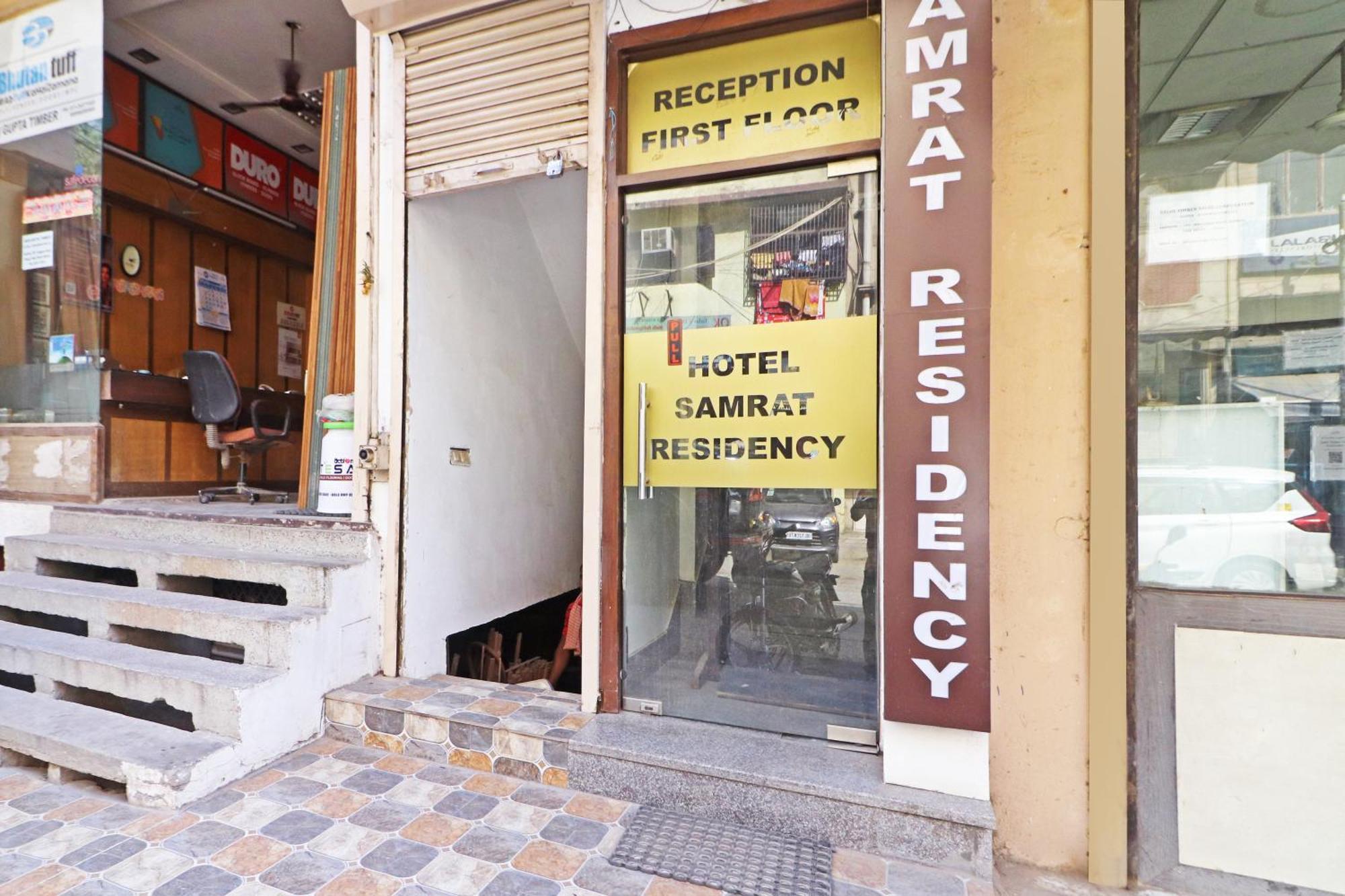 Hotel Samrat Residency 10 Mints Walking Distance Nizamuddin Railway Station New Delhi Eksteriør bilde