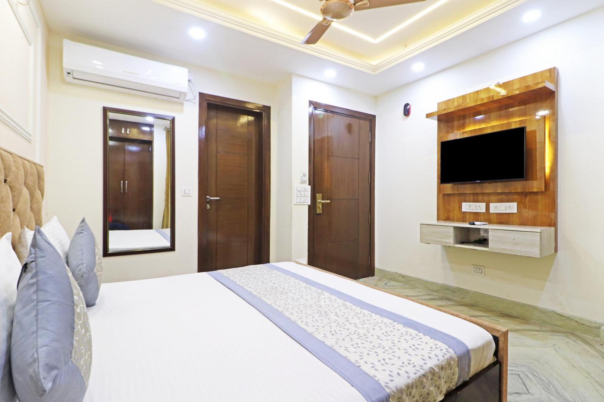 Hotel Samrat Residency 10 Mints Walking Distance Nizamuddin Railway Station New Delhi Eksteriør bilde